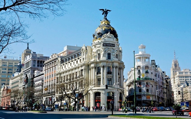 Check-in 6 thành phố nổi tiếng bậc nhất khi du lịch Tây Ban Nha